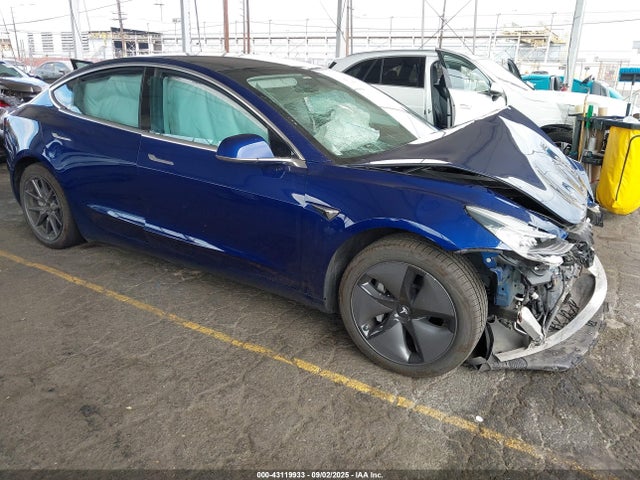 2018 TESLA MODEL 3 5YJ3E1EA9JF155722 Photo 0