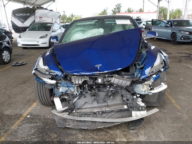 Tesla 2018 2018 5YJ3E1EA9JF155722 Image 12