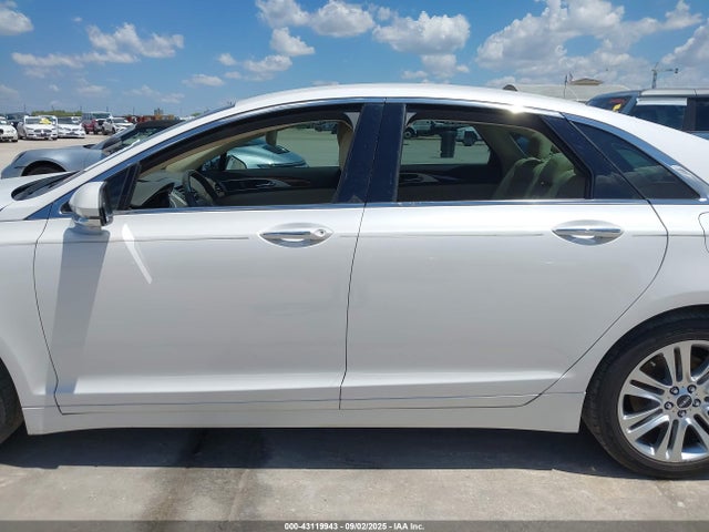 Lincoln MKZ 2014 3LN6L2G91ER800830 Image 13