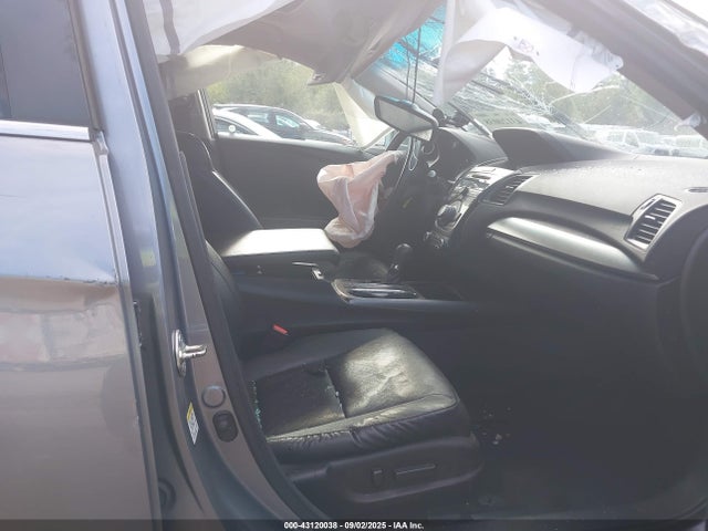 5J8TB4H55EL003529 Acura j35z2