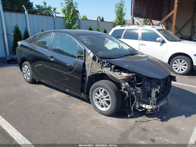 Toyota Prius 2018 JTDKARFU1J3060132 Image 14