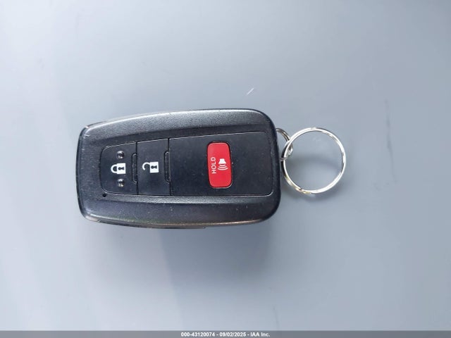 Toyota Prius 2018 JTDKARFU1J3060132 Image 24