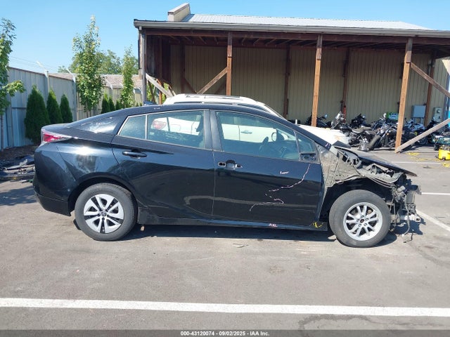 Toyota Prius 2018 JTDKARFU1J3060132 Image 27