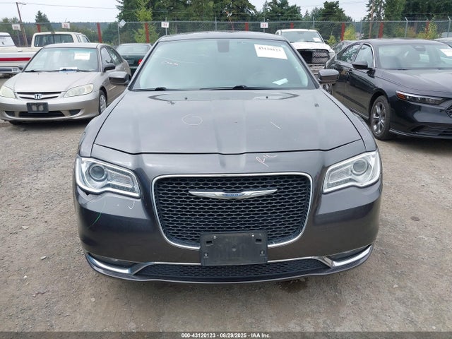 2C3CCARG6GH261542 Chrysler 300