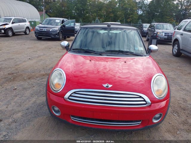 2010 MINI COOPER WMWMR3C57ATZ18745 Photo 5