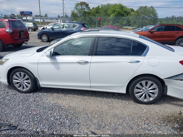Honda j35y1 2014 1HGCR3F89EA039514 Image 14
