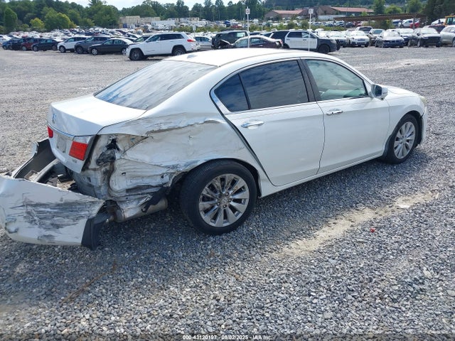 Honda j35y1 2014 1HGCR3F89EA039514 Image 4