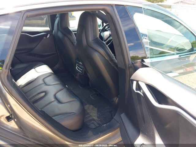 2016 TESLA MODEL S 5YJSA1E28GF136460 Photo 7