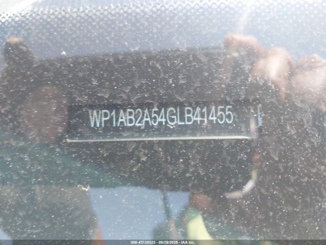 2016 PORSCHE MACAN WP1AB2A54GLB41455 Photo 8