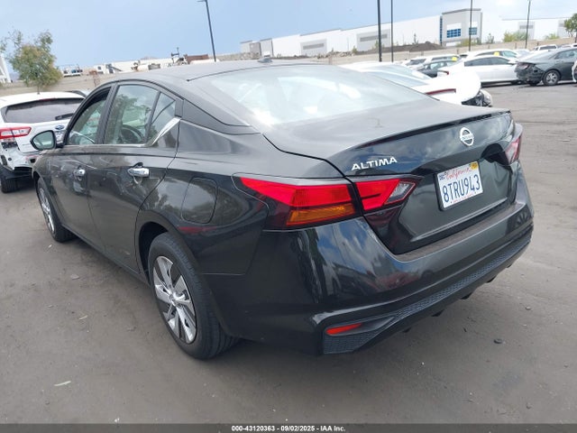 Nissan 2020 2020 1N4BL4BV4LC182844 Image 3