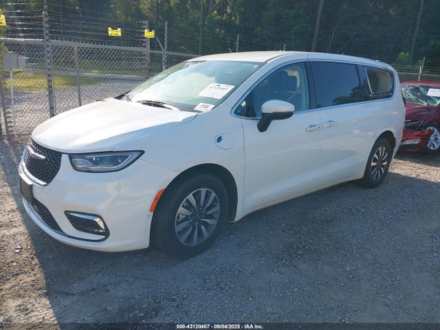 2023 CHRYSLER PACIFICA HYBRID 2C4RC1L77PR569411 Photo 1