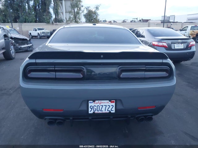 Dodge Challenger 2018 2C3CDZAG2JH246096 Image 16