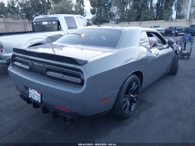 Dodge Challenger 2018 2C3CDZAG2JH246096 Image 4