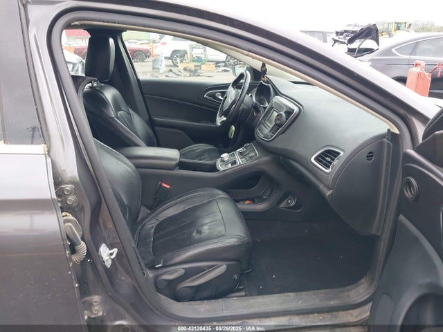 1C3CCCAB0GN170317 Chrysler 200