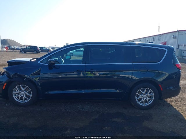 Chrysler 2025 2025 2C4RC1BG3SR585003 Image 14