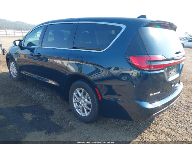 Chrysler 2025 2025 2C4RC1BG3SR585003 Image 3