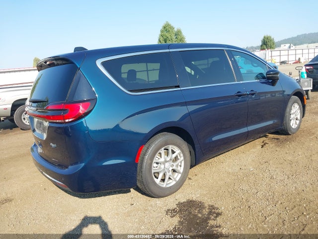 Chrysler 2025 2025 2C4RC1BG3SR585003 Image 4