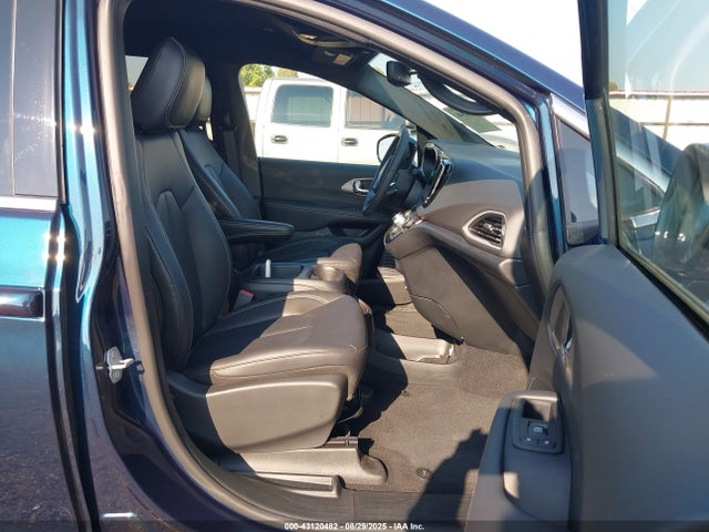 Chrysler 2025 2025 2C4RC1BG3SR585003 Image 5