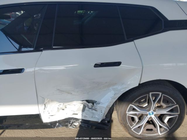2023 BMW IX WB523CF04PCL61745 Photo 5