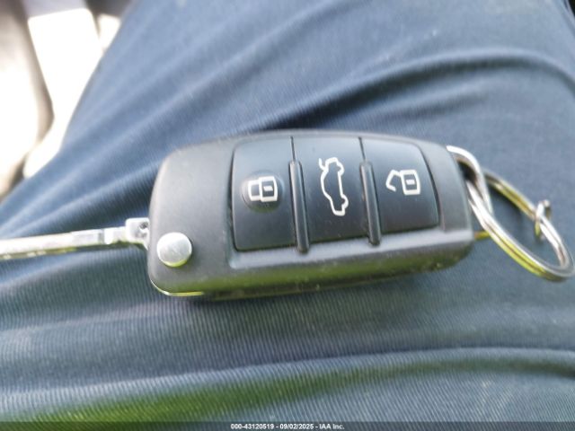 2021 AUDI Q3 WA1DECF38M1076033 Photo 10