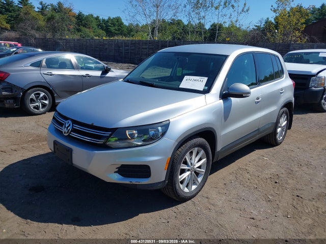 WVGBV3AX4EW541155 Volkswagen Tiguan