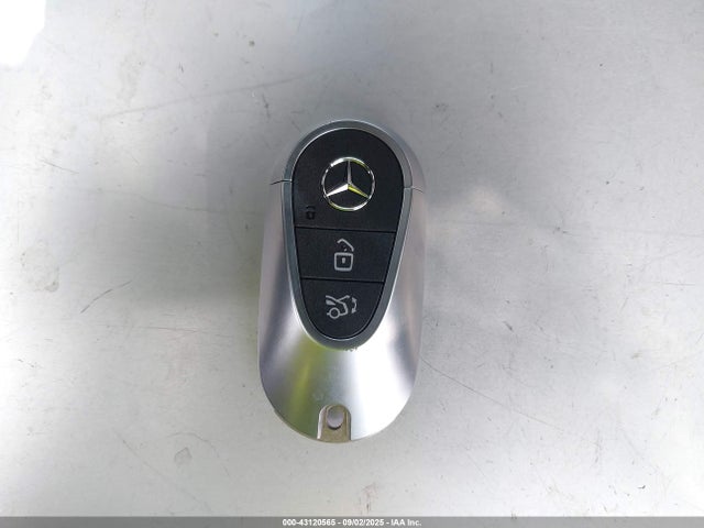 W1KAF4GB7RR159940 Mercedes-Benz m254