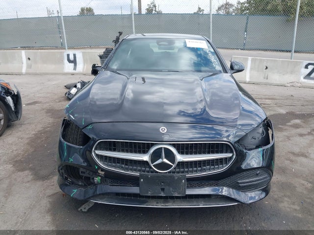 W1KAF4GB7RR159940 Mercedes-Benz m254