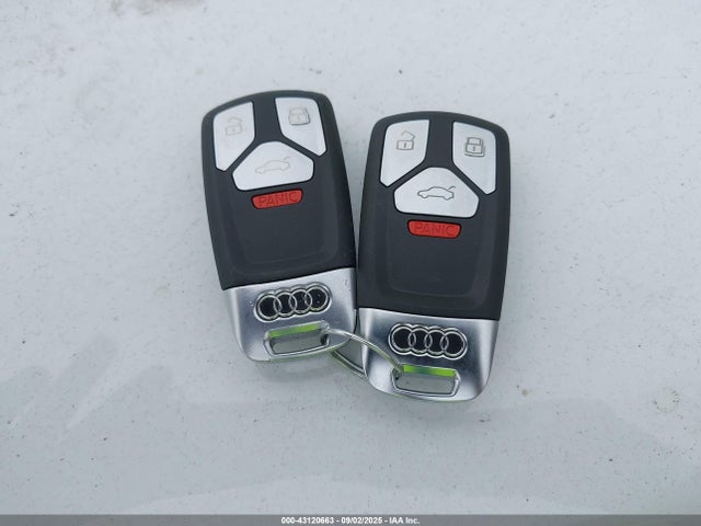 2017 AUDI A4 WAUANAF42HN025595 Photo 10