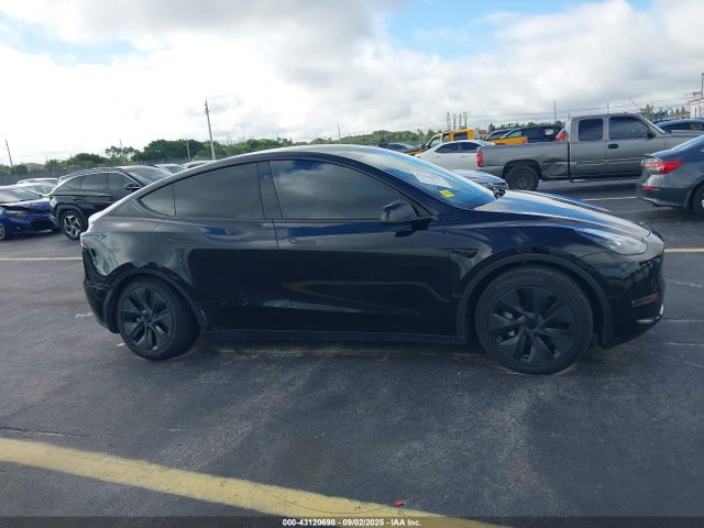 7SAYGDEE0RA321237 Tesla 2024