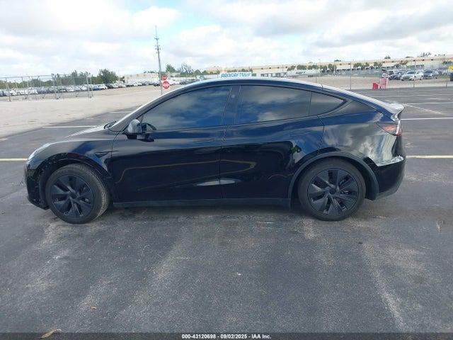 7SAYGDEE0RA321237 Tesla 2024