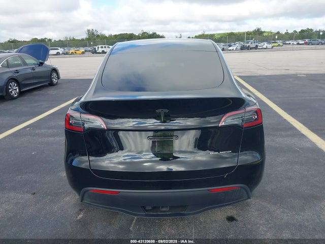 7SAYGDEE0RA321237 Tesla 2024