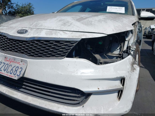 Продажа на аукционе авто 2017 Kia Optima Lx, vin: 5XXGT4L34HG153395, номер лота: 43120705