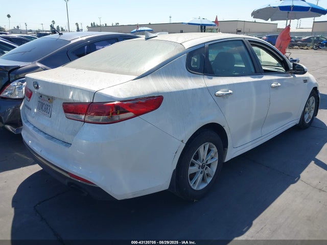 Продажа на аукционе авто 2017 Kia Optima Lx, vin: 5XXGT4L34HG153395, номер лота: 43120705