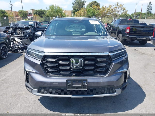 5FNYG2H71SB005076 Honda Pilot Touring
