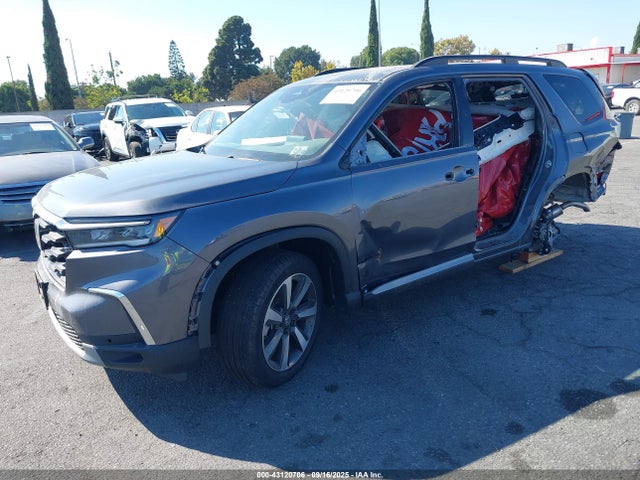 5FNYG2H71SB005076 Honda Pilot Touring