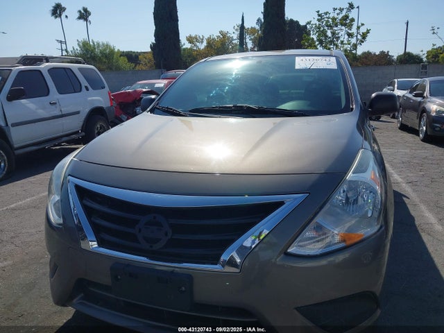Nissan 2015 2015 3N1CN7AP8FL921206 Image 12
