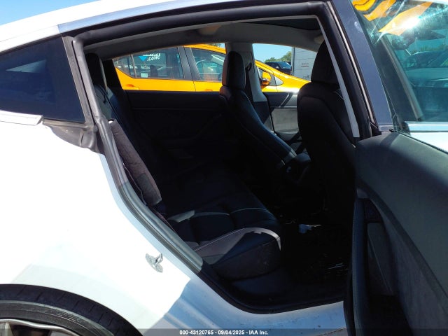 Продажа на аукционе авто 2019 Tesla Model 3 Long Range/performance, vin: 5YJ3E1EB2KF487463, номер лота: 43120765
