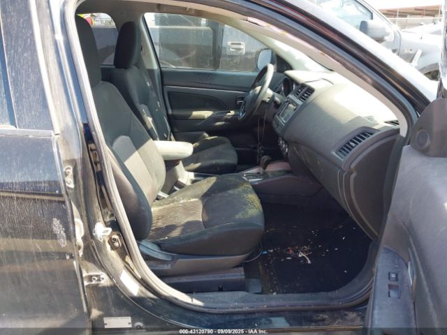 2018 MITSUBISHI OUTLANDER SPORT JA4AP3AU8JZ030759 Photo 4