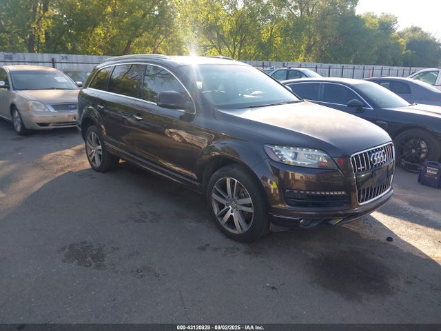2011 AUDI Q7 WA1VMAFE9BD002984 Photo 0