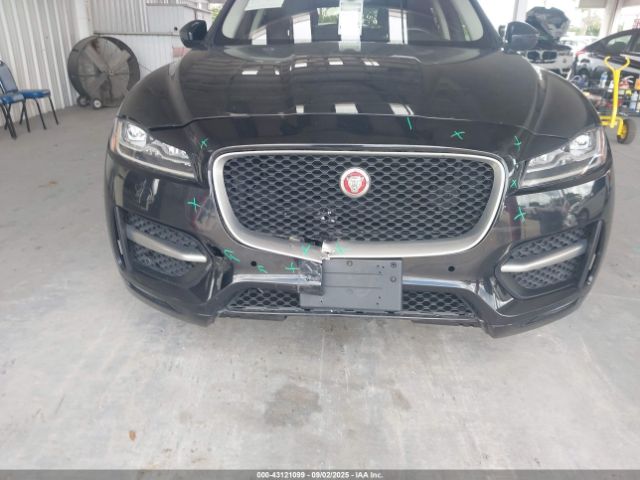 2017 JAGUAR F-PACE SADCL2BV2HA046965 Photo 5