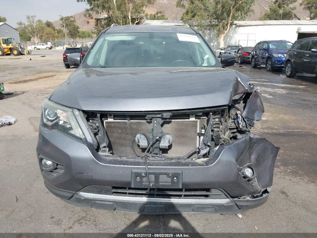 Nissan 2017 2017 5N1DR2MN1HC637025 Image 12