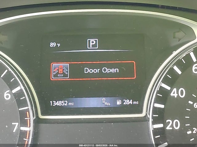 Nissan 2017 2017 5N1DR2MN1HC637025 Image 15
