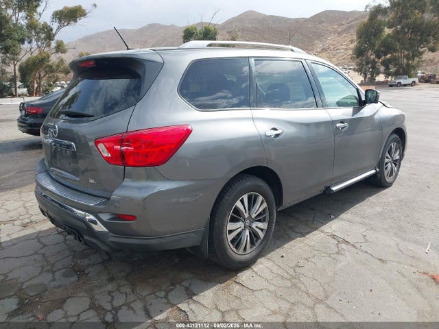 Nissan 2017 2017 5N1DR2MN1HC637025 Image 4