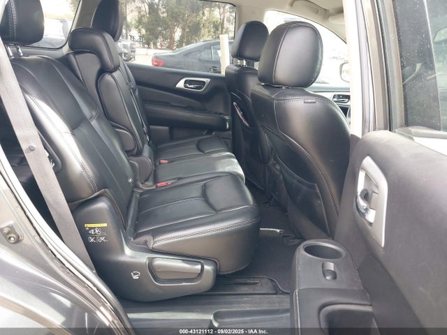 Nissan 2017 2017 5N1DR2MN1HC637025 Image 8