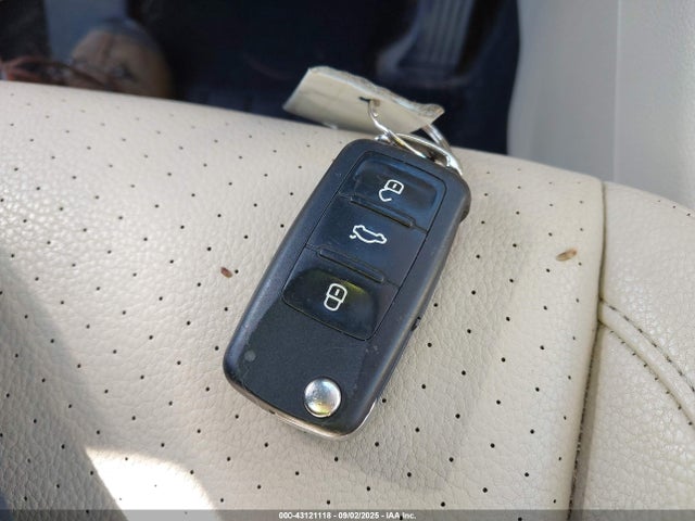WVGBV7AX1GW549465 Volkswagen TIGUAN S