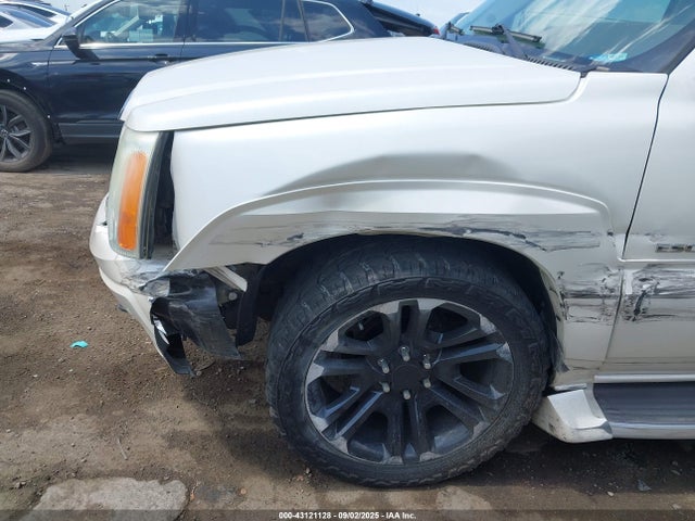 2004 CADILLAC ESCALADE 1GYEC63T54R235754 Photo 5