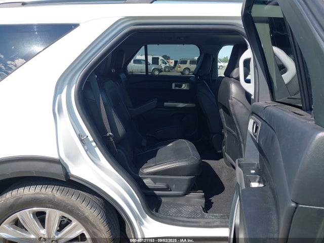 Ford Explorer 2023 1FMSK7FH3PGB46981 Image 23