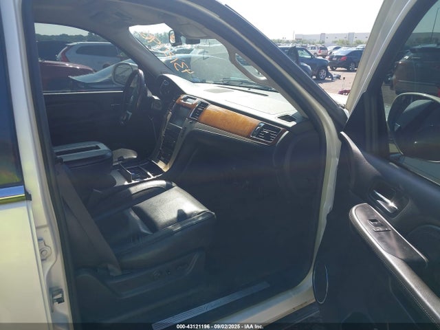 2009 CADILLAC ESCALADE 1GYFC23269R241171 Photo 4