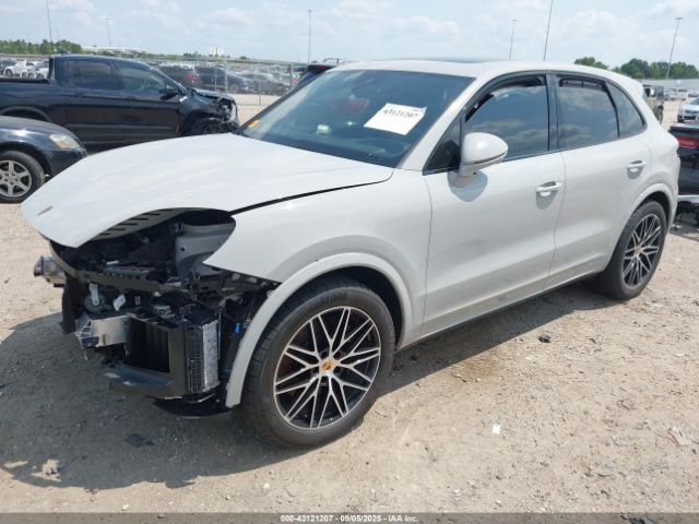 2025 PORSCHE CAYENNE WP1AA2AY9SDA04026 Photo 1