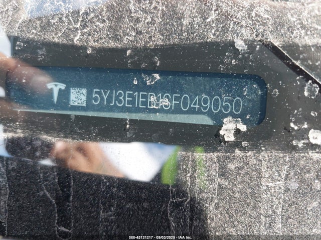 5YJ3E1EB1SF049050 Tesla MODEL 3